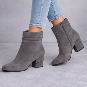 Rebecca Minkoff Women Size 7.5 Grey Suede Ankle Boots Studded Block Heel Quilted